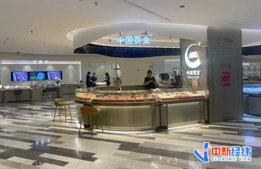 ▲黄金珠宝品牌门店 中新经纬 李自曼摄