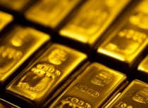 华尔街警告：新关税下黄金白银铜成避风港