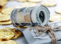 纽约期金创新高 黄金零售股表现抢眼