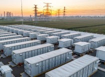 储能行业双重利好：技术突破与市场需求爆发