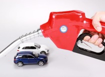 国内油价或再上调 中东局势等成推高主因