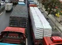 美以伊冲突引发东莞塑料市场涨价潮